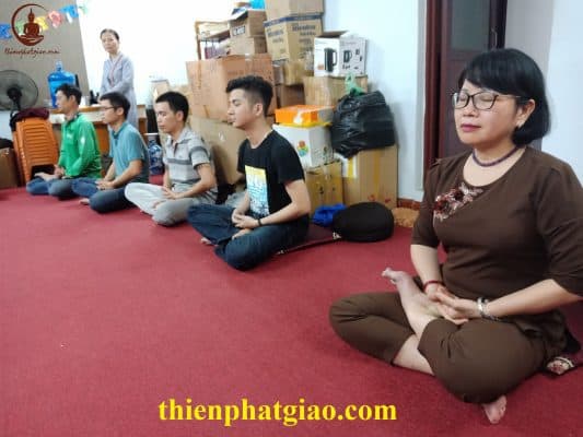 Lớp Học Thiền - Khí Công Hoa Vô Ưu Giúp Tĩnh Tâm, Chữa Lành Bệnh Tật